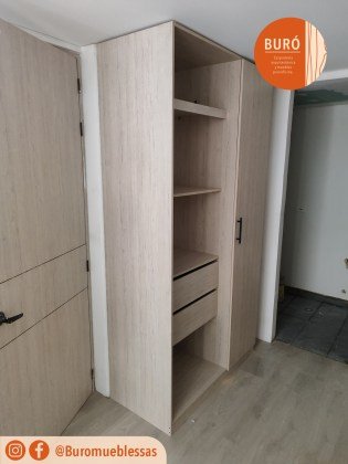 Closet puertas habatibles 8.5.jpg